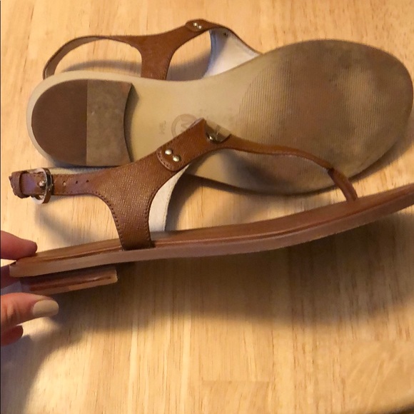 Micheal Kors - Picture 3 of 4